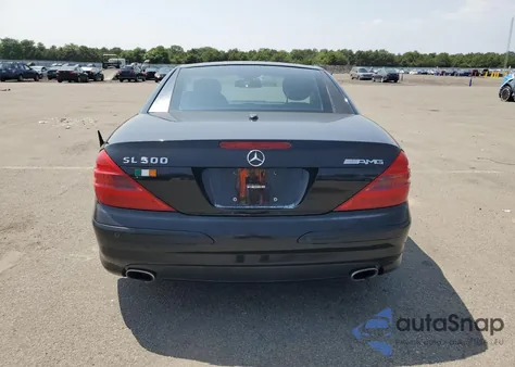 2005 Mercedes-Benz Sl 500 from USA, damaged, VIN WDBSK75F55F103653